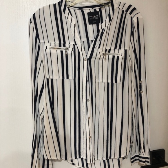 Point Zero White & Navy Blouse w/cuffed sleeves - Picture 1 of 10